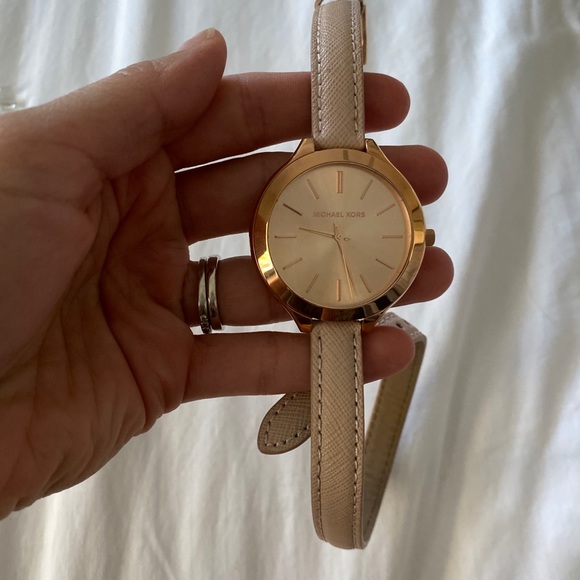 MK Blush Nude band with Rose Gold Watch